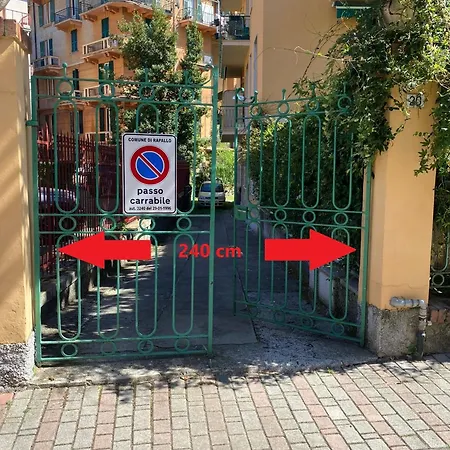 Il Giardino Nascosto Relax Vicino Al Porto Appartamento